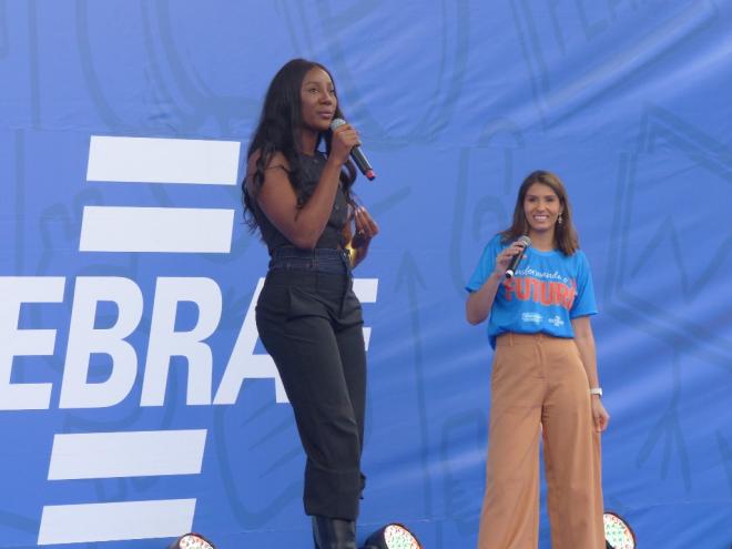 A analista do Sebrae Minas, Vanessa Silva, conversou com a influenciadora digital Camilla de Lucas, que contou sua história 