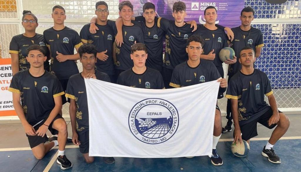 Equipes de vôlei garantem vitória na etapa microrregional do JEMG - Colégio  Católica Timóteo