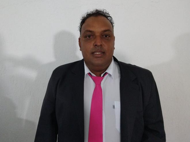 Nélio do Abacaxi está em seu segundo mandato e pediu afastamento sem remuneração