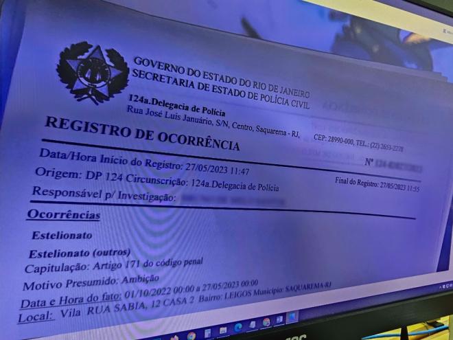 Sem esperança de receber dinheiro investido, mulher foi à Delegacia de Polícia Civil em Saquarema (RJ) para o registro da ocorrência 