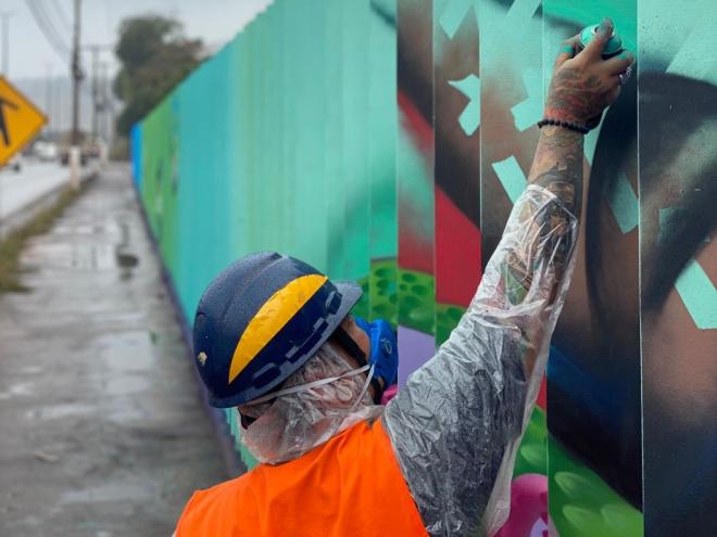 Segundo Rodrigo Frami, esse é um dos maiores muros já grafitados de Minas Gerais