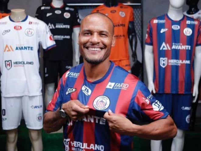 O Itabirito conta com o futebol do experiente lateral Patric para confirmar o inédito acesso à Primeira Divisão