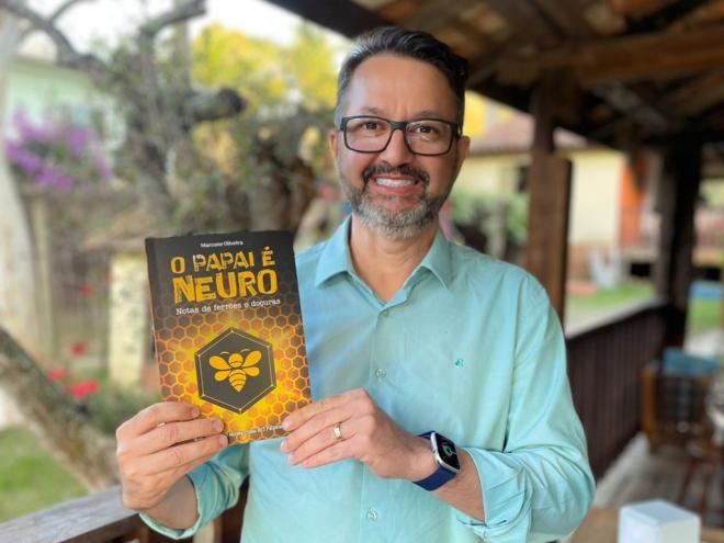 Marcone Oliveira com cerca de um milhão de seguidores nas mídias sociais fala sobre criação de filhos