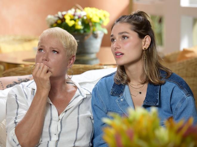 Mãe e filha aparecem juntas em ''Xuxa, o Documentário'', sucesso no streaming