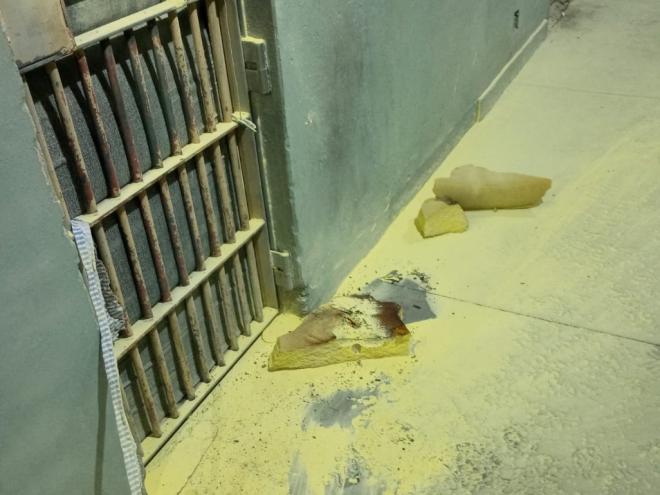 Denunciante enviou fotografias de um início de motim, registrado nesta semana, na ala LGBTQIA+ 