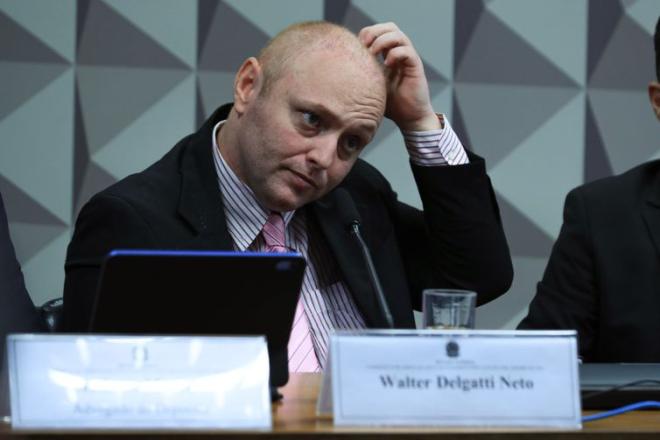 O hacker Walter Delgatti durante depoimento na Comissão Parlamentar Mista de Inquérito dos Atos de 8 de Janeiro de 2023.