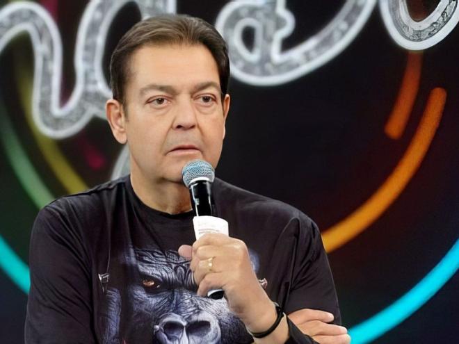Faustão recebeu o coração de Fábio Cordeiro da Silva, que morreu no último sábado (26) vítima de um acidente vascular cerebral (AVC). No domingo (27), Faustão foi submetido ao transplante