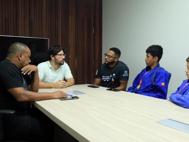 Luciano Júnior Vieira Silva, 15 anos, e Marcos Daniel Cadete Souza, 12 anos, conquistaram medalhas de ouro na fase final dos Jogos Escolares de Minas Gerais 