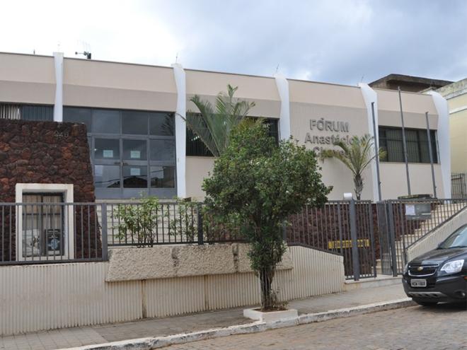Dois casos de injúria racial foram denunciados à Justiça da Comarca de Inhapim 