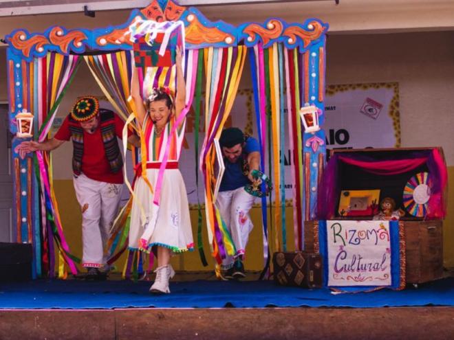 A programação incluiu apresentação de teatro e oficinas culturais