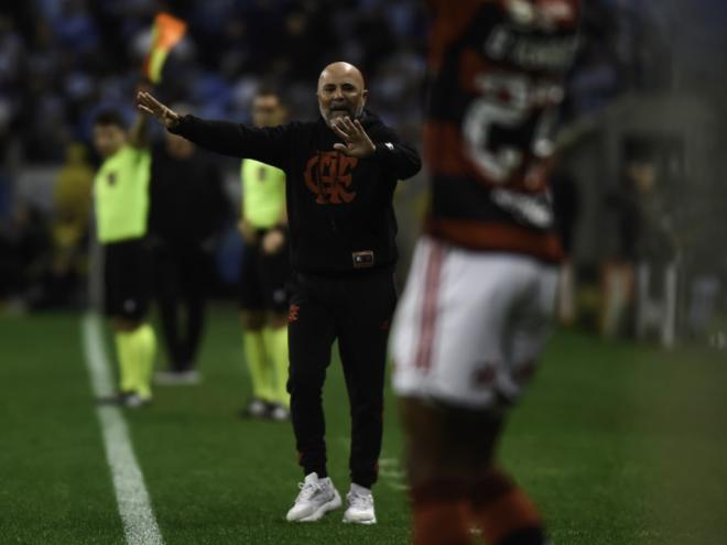 Treinador argentino está perto de ser mandado embora