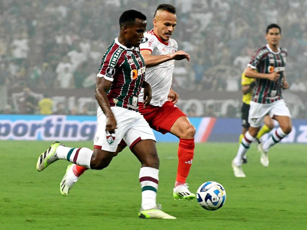 Em grande jogo, Fluminense busca empate com o Inter mesmo com um a menos 