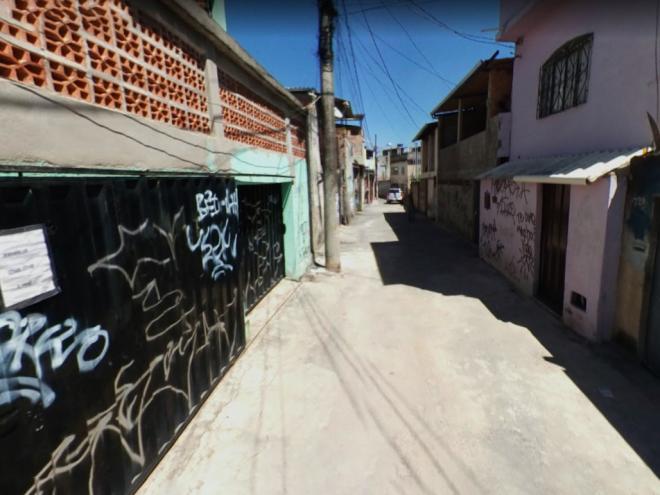 Mulher foi assassinada a tiros em beco do bairro Vila Nova e sobrinho oriundo de Timóteo é o principal suspeito 