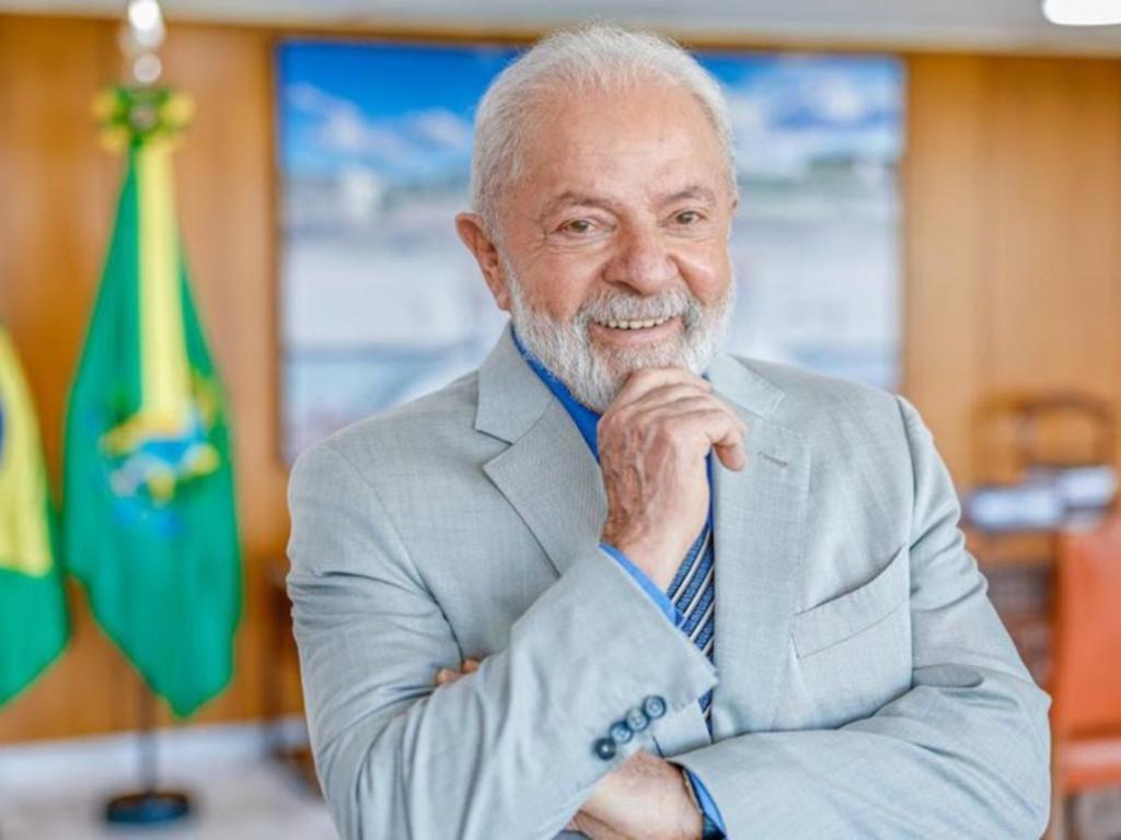 Lula deve ficar internado até início da próxima semana