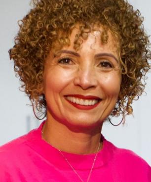 Júlia Restori, assistente social, comenta sobre os avanços proporcionados pelo Bolsa Família