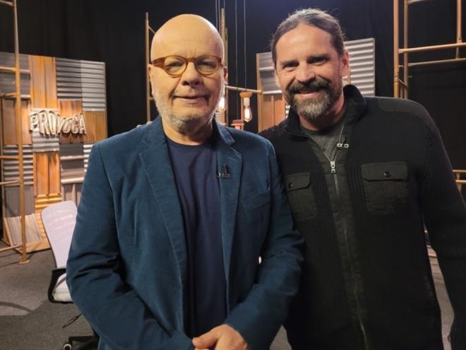 Marcelo Tas e Andreas Kisser no programa ''Provoca''