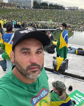 Léo Índio, sobrinho de Bolsonaro, durante os atos de 8 de janeiro em Brasília