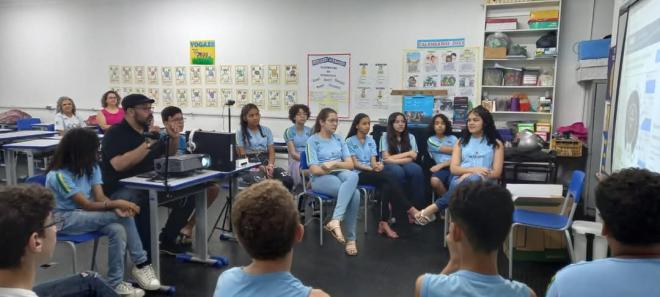 Com sede em Ipatinga e Santana do Paraiso, a ONG iniciou atendimentos psicológicos e psicanalíticos, além de serviços odontológicos e nutricionais.