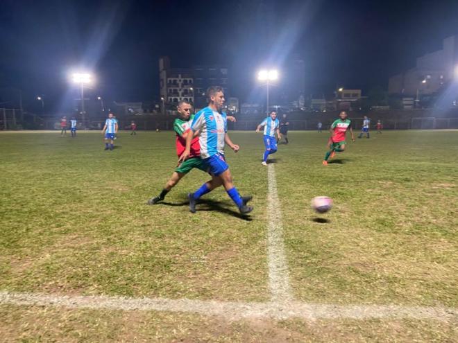 O jogo foi bastante disputado, porém, quem comandou as ações no segundo tempo foi o Vila Celeste
