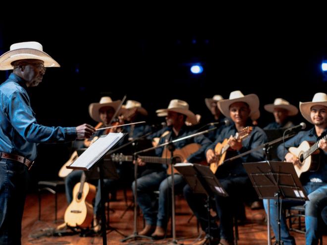 Tradição e raiz: show aberto ao público começa as 21h