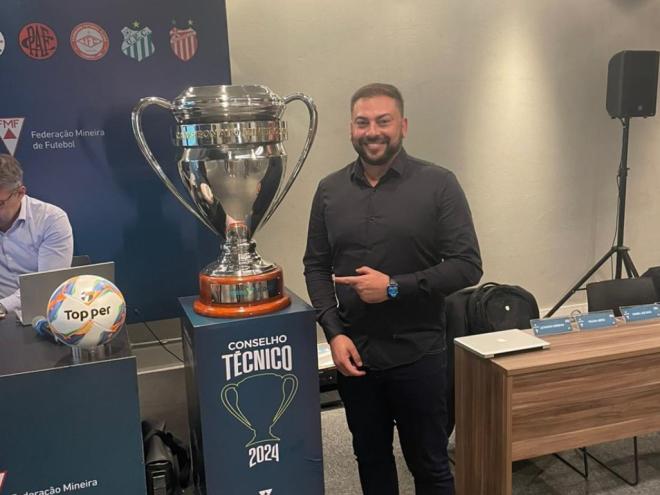 O presidente Nicanor Pires foi um dos representantes do Ipatinga Futebol Clube no arbitral