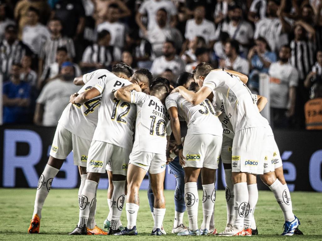 Santos perde do Fortaleza na Vila e é rebaixado para Série B do Campeonato  Brasileiro - Diário do Peixe