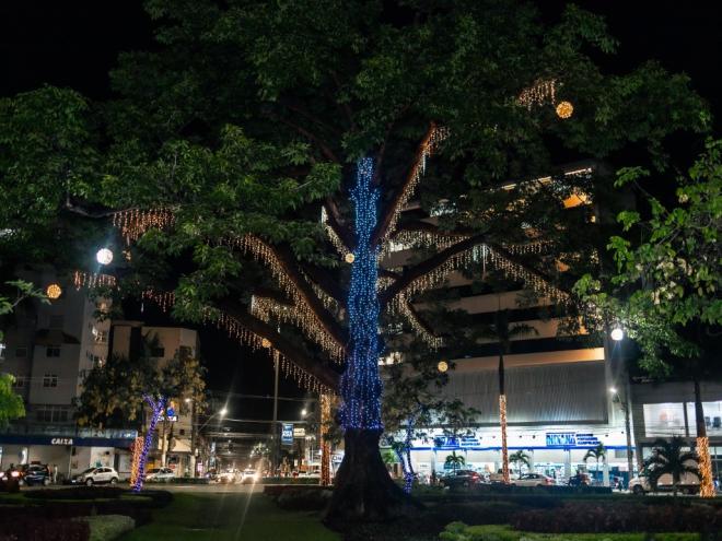 Rotatória do bairro Cidade Nobre