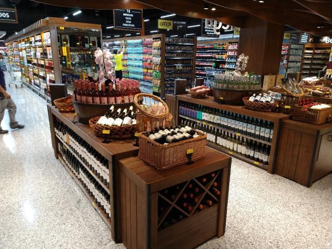 No dia 1º de janeiro, os supermercados e empresas do setor estarão fechados