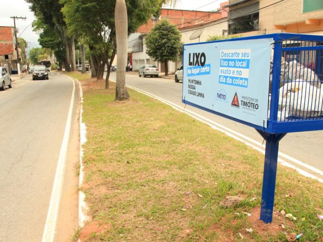  Município tem investido na conscientização do descarte correto de lixo e entulho, mas pessoas insistem em lançar resíduos de forma inadequada