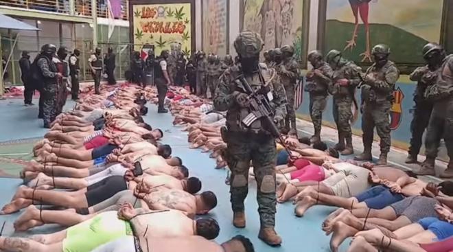 Violência explodiu no Equador, numa mistura entre política extremista, crise em presídios, grupos criminosos organizados, narcotráfico e paramilitares (milícias)