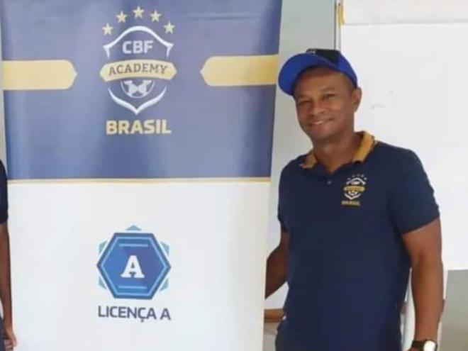 O treinador Antony Menezes vai comandar as Vingadoras
