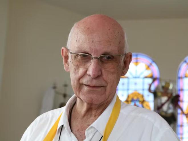 O padre Julio é bombardeado na internet com vídeo que segundo professor de tecnologia da informação foi montado 