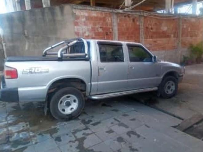 Acredita-se que os ladrões da S10 no Caravelas em Ipatinga também estão envolvidos no furto das duas motos 
