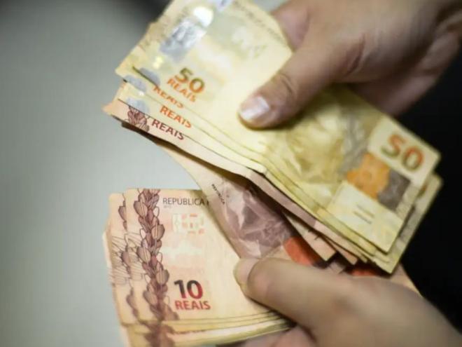 Além do prejuízo de mais de R$ 19 mil, a vítima ficou com uma dívida de R$ 35.606,71 no banco responsável pelo financiamento 