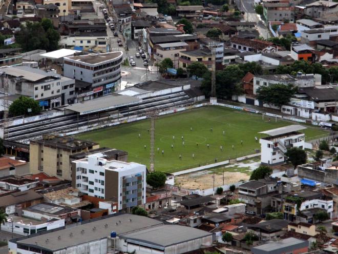 O estádio Louis Ensch, localizado em área nobre, segue como principal fonte de renda do Social, com imóveis administrados há décadas pela Imobiliária Pontual