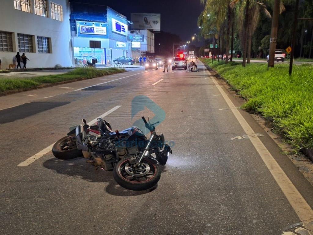 Caio pilotava a moto que atropelou um pedestre na avenida Pedro Linhares Gomes (BR-381), no Horto em Ipatinga