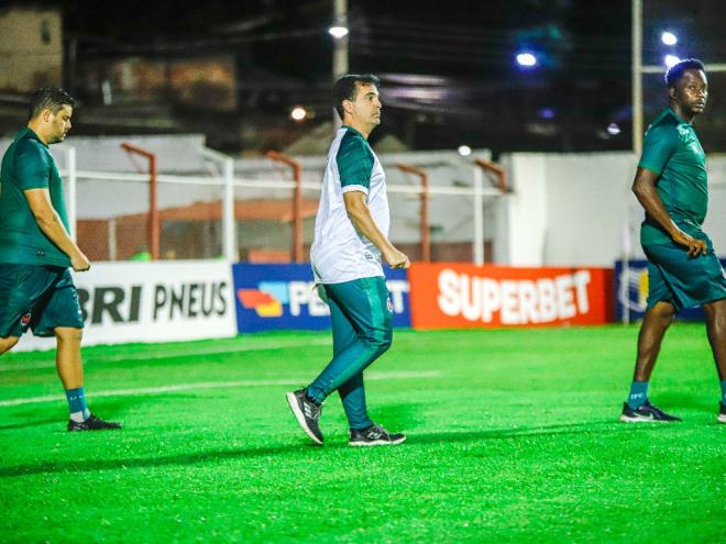 Técnico Júnior Lopes convocou a torcida ipatinguense a comparecer em peso ao estádio