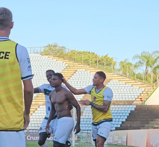 Aos 25 minutos do segundo tempo, Luis Felipe ampliou o marcador para 2x0