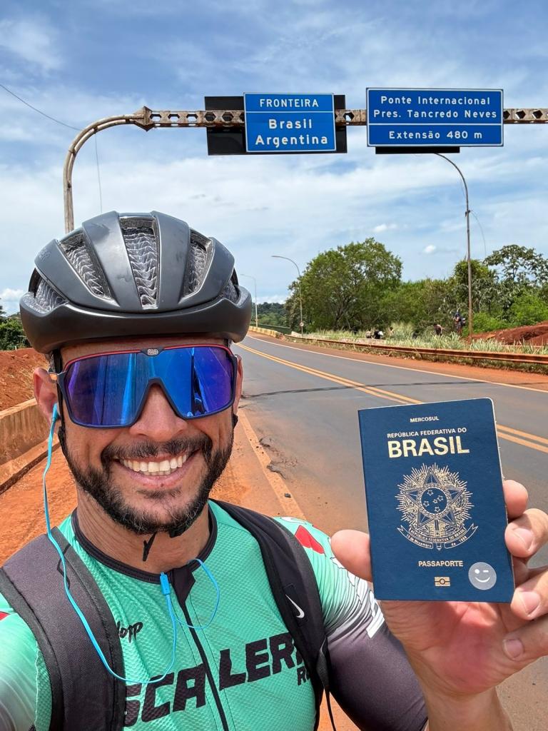 Em janeiro, Fred Bisi foi à tríplice fronteira entre Brasil, Argentina e Paraguai de bicicleta 