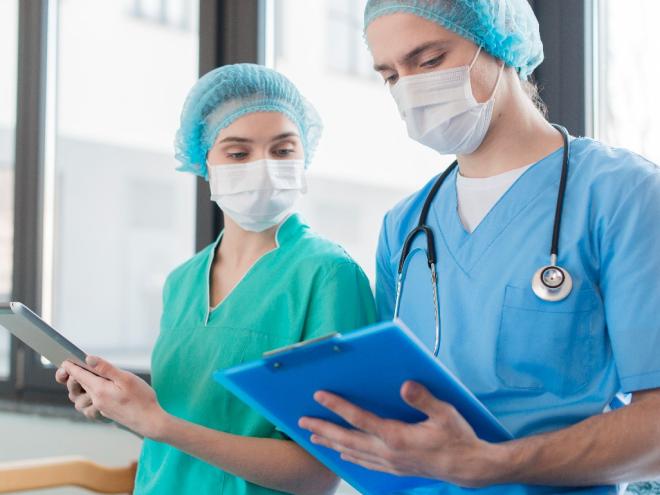 A princípio, o programa contará com três médicos residentes, que atuarão nas Unidades Básicas de Saúde