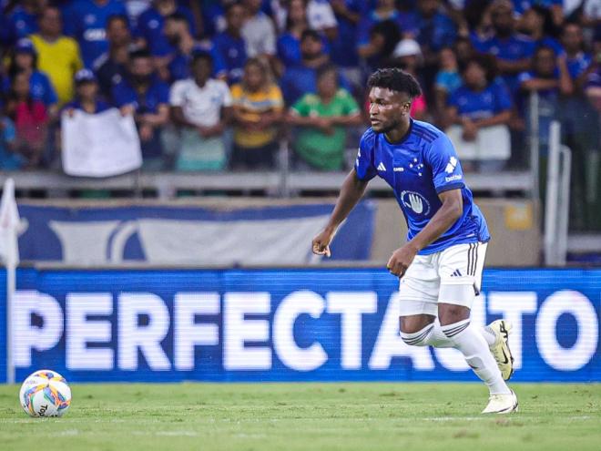 A semifinal do Campeonato Mineiro terá Tombense x Cruzeiro América x Atlético, com os primeiros confrontos no próximo fim-de-semana