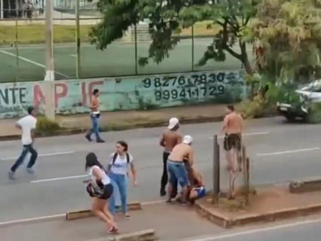 O jovem foi encaminhado para o hospital mas não resistiu