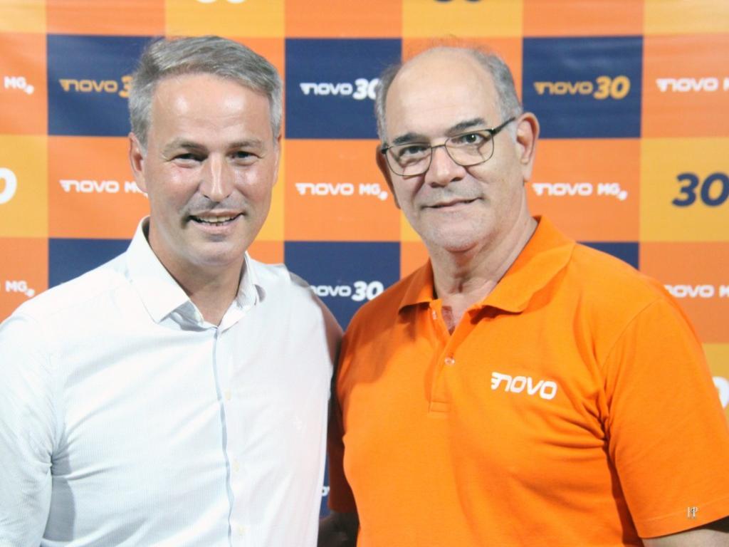 O pré-candidato com  Célio Pavione, tesoureiro e vice-presidente da comissão provisoria do Novo