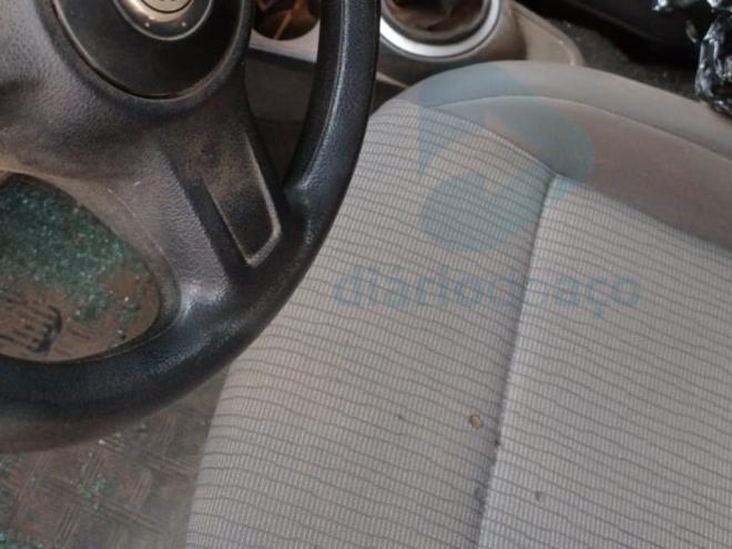 Vereador conseguiu escapar levando a chave do carro e assaltantes fugiram em motocicleta; PM já tinha outro registro de roubo semelhante a esse 