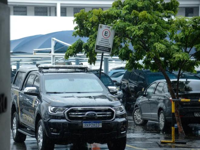 Operação para prisão dos acusados foi deflagrada no começo da manhã de domingo 