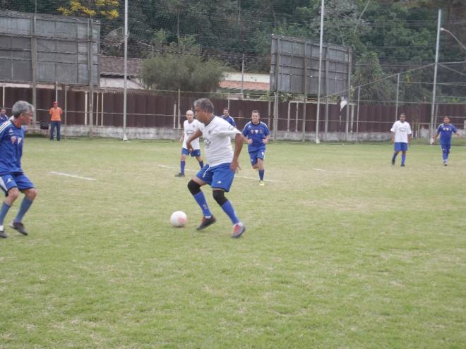 A expectativa é que a bola comece a rolar no fim do mês de abril 