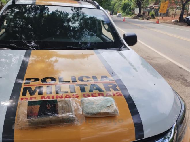 Motorista de App afirma que recebeu mensagem para transportar encomenda e não sabia do que se tratava 