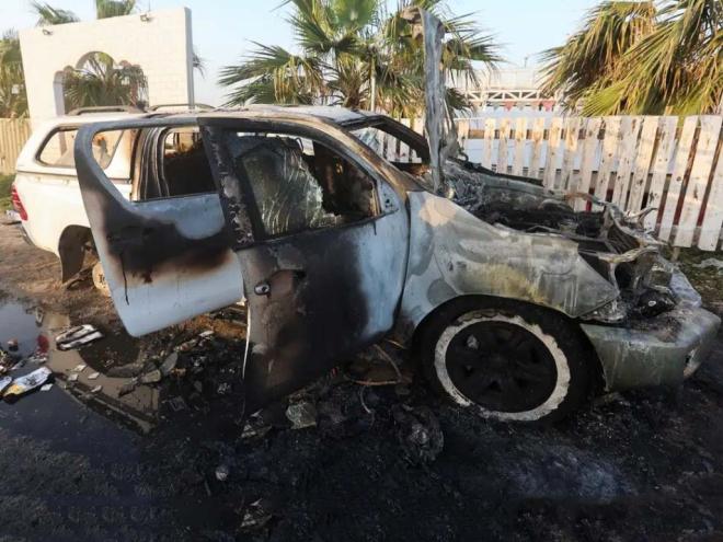 Equipe humanitária saía de um armazém, quando foi atingida por disparos aéreos feitos por israelenses