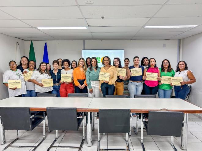 O CMDM tem como finalidade essencial formular diretrizes, programas e políticas públicas relacionadas com a promoção da melhoria das condições de vida das mulheres