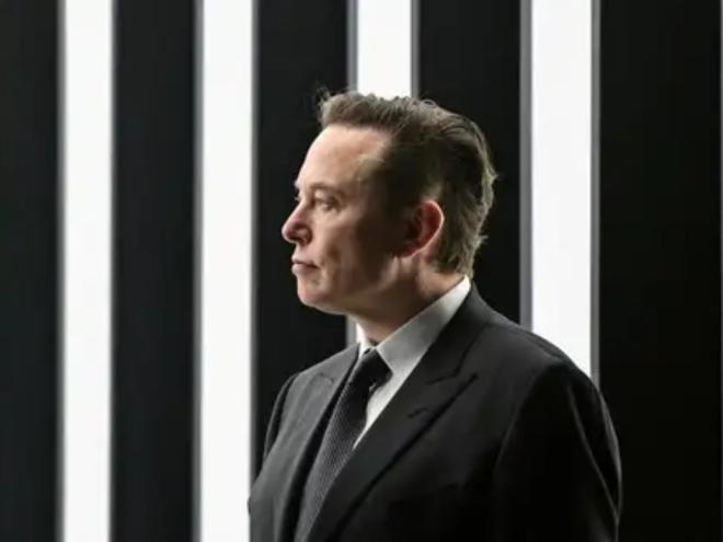 O bilionário Elon Musk participa de testes da SpaceX 
